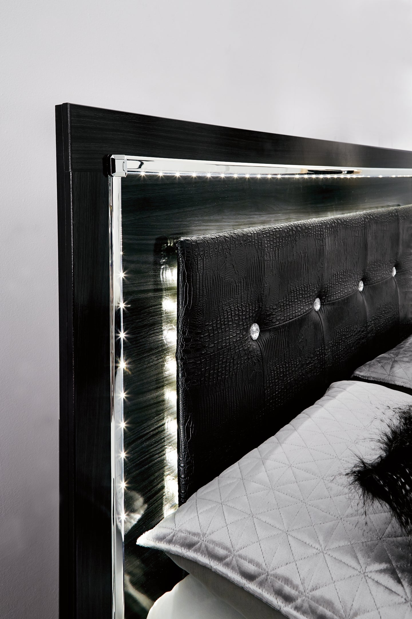 Kaydell Panel Bed With Storage