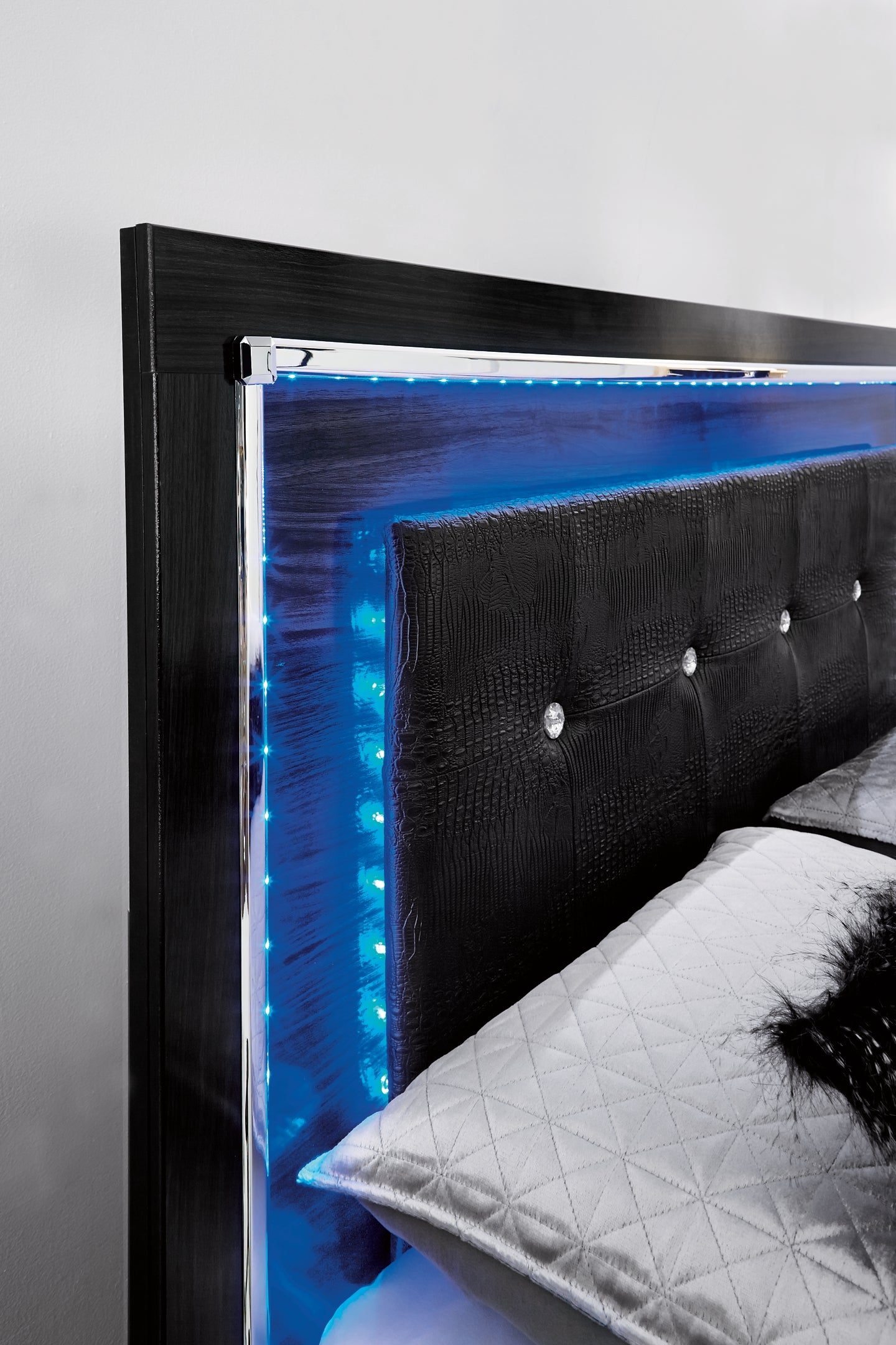 Kaydell Panel Bed With Storage