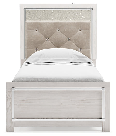 Altyra Panel Bed
