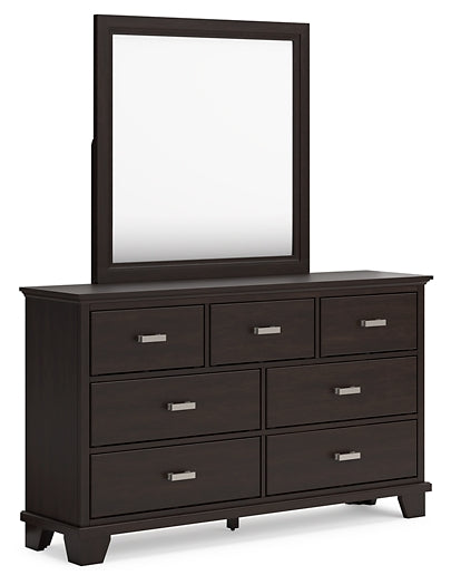 Covetown Queen Panel Bed with Mirrored Dresser and Chest