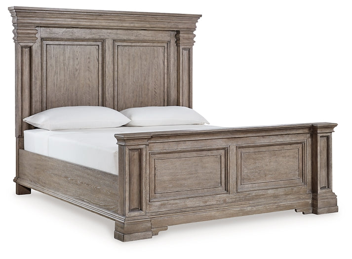 Blairhurst King Panel Bed with Mirrored Dresser and Chest