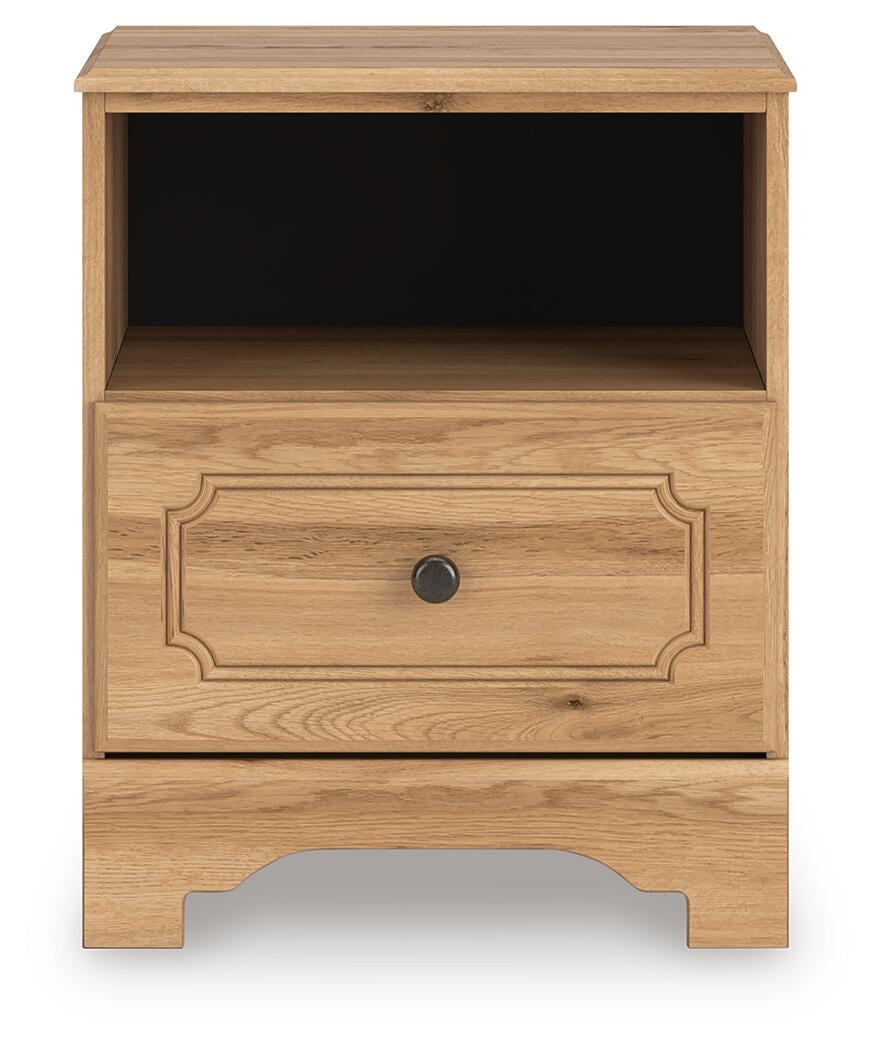 Aleaport Full Panel Bed with Mirrored Dresser and Nightstand