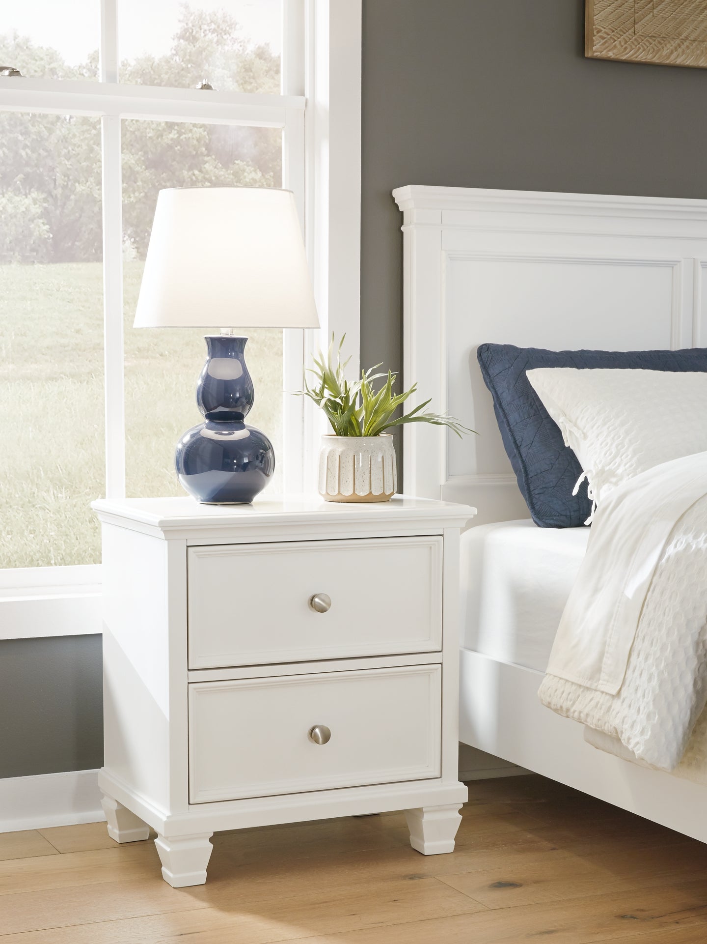 Fortman Full Panel Bed with Mirrored Dresser and Nightstand