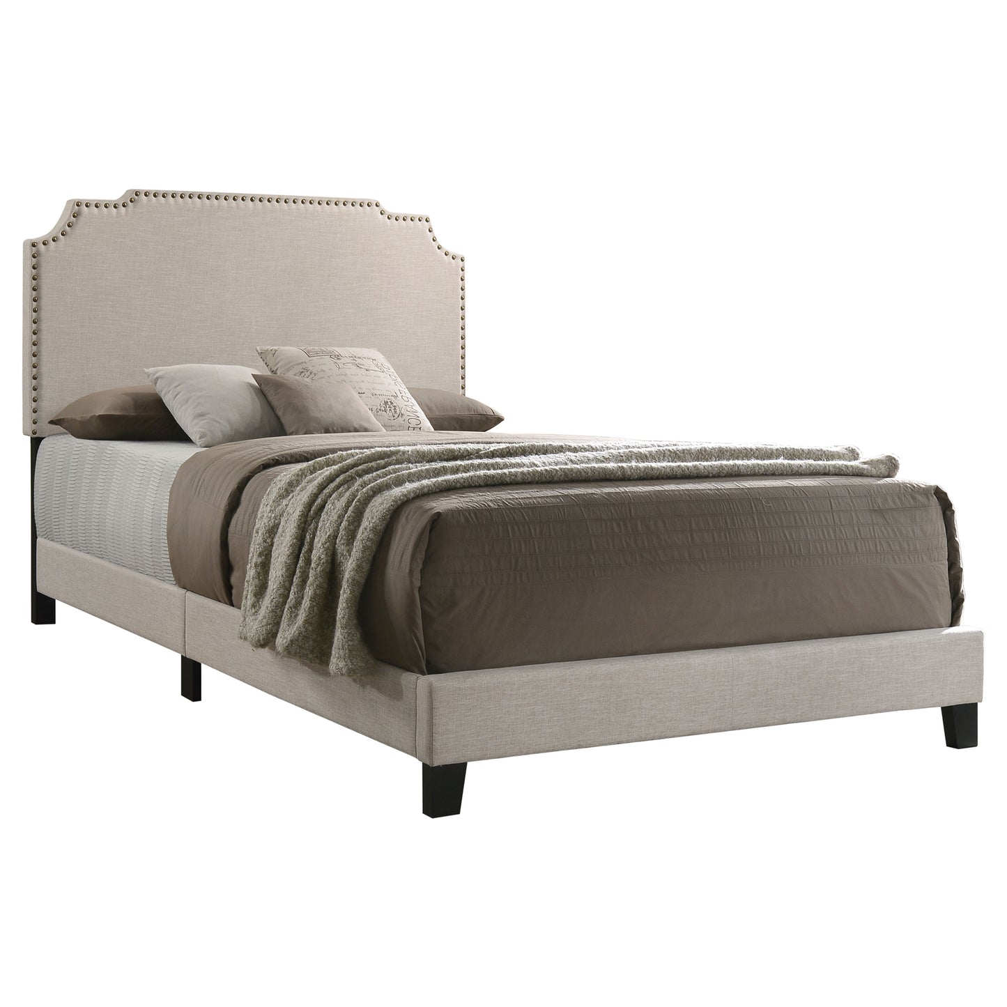 Tamarac Upholstered Queen Panel Bed Beige